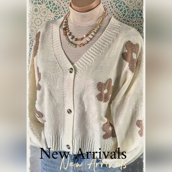🆕️The Daisy// Neutral tone flower Cardigan - Picture 3 of 3